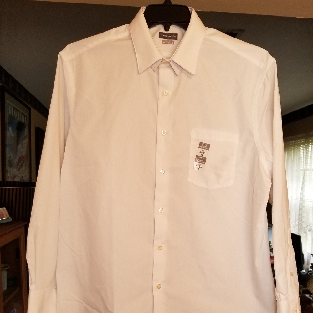 Men's white long sleeve shirt size XL